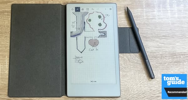 This ad shows a tablet and stylus, along with a close-up view of a drawing created using the tablet.