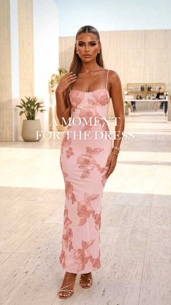 DressMeZee ad