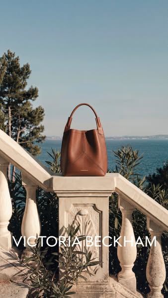 Victoria Beckham ad