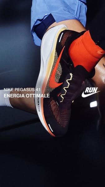 This ad showcases the Nike Pegasus 41 running shoe, highlighting its design and optimal energy return.
