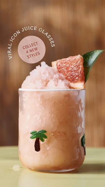 This image ad showcases the viral icon juice glasses, highlighting their trendy appeal and multiple styles.