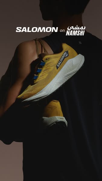 This ad features a pair of Salomon sneakers, promoting the partnership between Salomon and Namshi. The focus is on showc