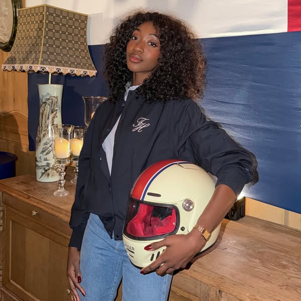 Emmanuelle Koffi ad