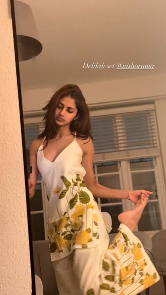 Ria Mehta ad
