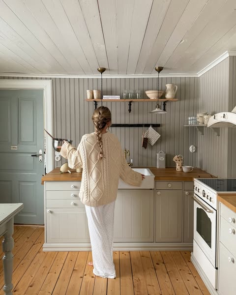 Emma Melin ad