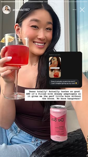 An image ad that emulates an Instagram story featuring a woman holding a cocktail next to a can of De Soi. The woman cla