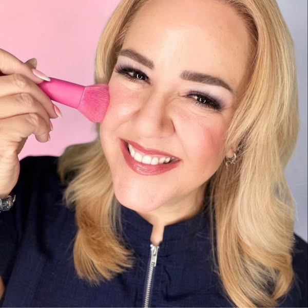 Tori Lee’s Beauty Mix ad