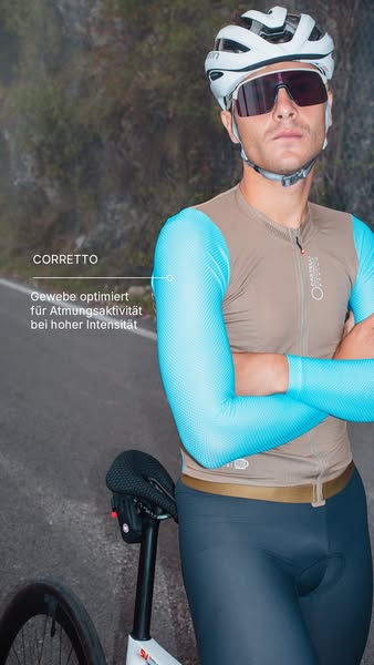 This ad showcases the Corretto cycling sleeves from PEdAL ED and features that the fabric is optimized for breathability