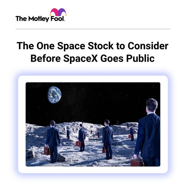 This ad from The Motley Fool highlights a space stock to consider investing in before SpaceX goes public. The ad uses a 