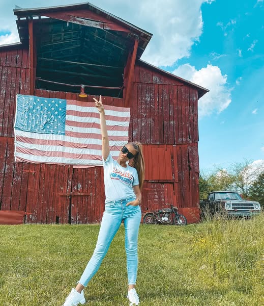 Angela Lanter ad