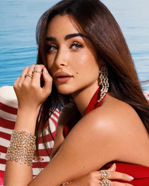 hannahelzahed ad
