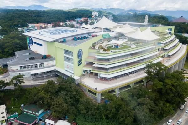 SM Supermalls ad