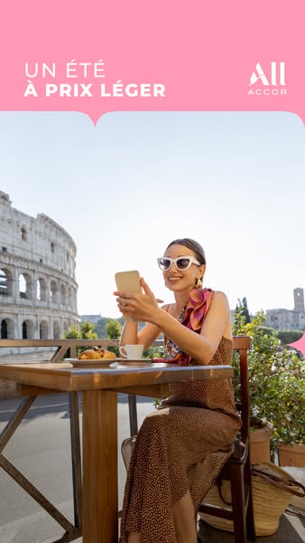 This image ad for Accor Hotels promotes a summer sale with a headline that translates to "A summer at a light price