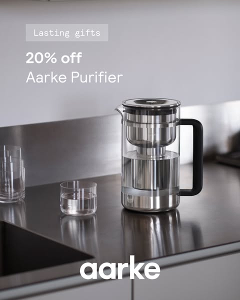 This ad for the Aarke Purifier features a minimalist product shot with a discount offer.