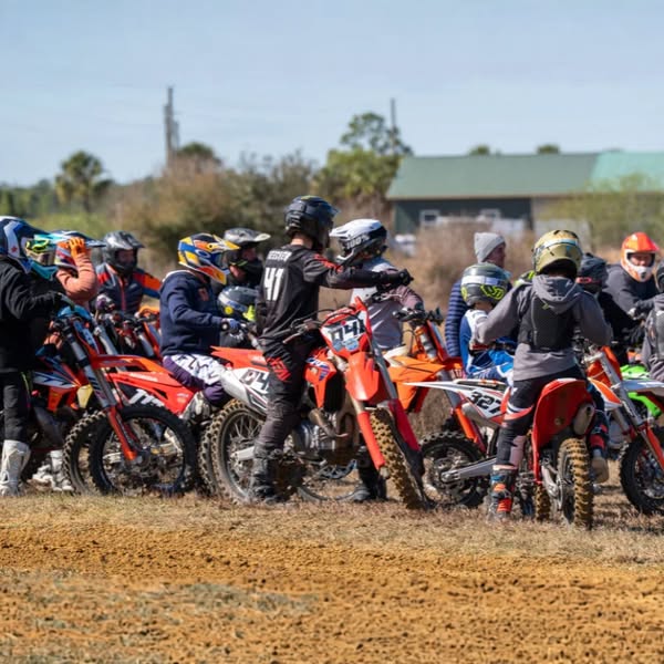 The Moto Academy ad
