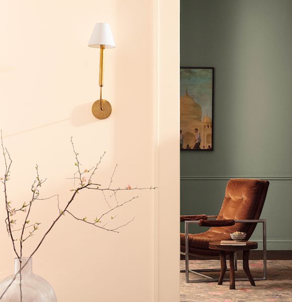 Benjamin Moore ad
