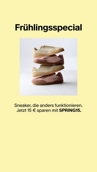 This ad features a stack of shoes in two colors with the headline "Frühlingsspecial" and a discount offer.