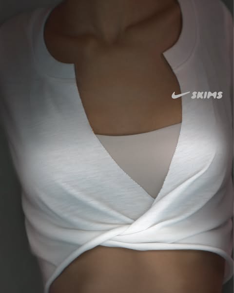 Kim Kardashian ad