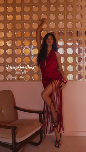 prettylittlething ad