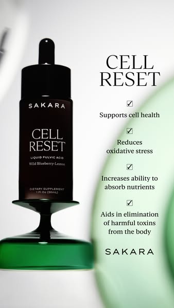 This ad showcases Sakara's Cell Reset liquid dietary supplement, emphasizing its benefits for cell health, oxidative