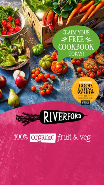 This image ad for Riverford promotes their 100% organic fruit and vegetables and offers a free cookbook. The ad features