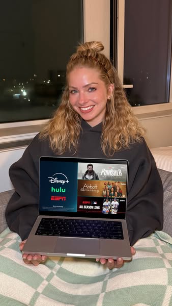 Hayley Lewis Sports Anchor/Reporter ad