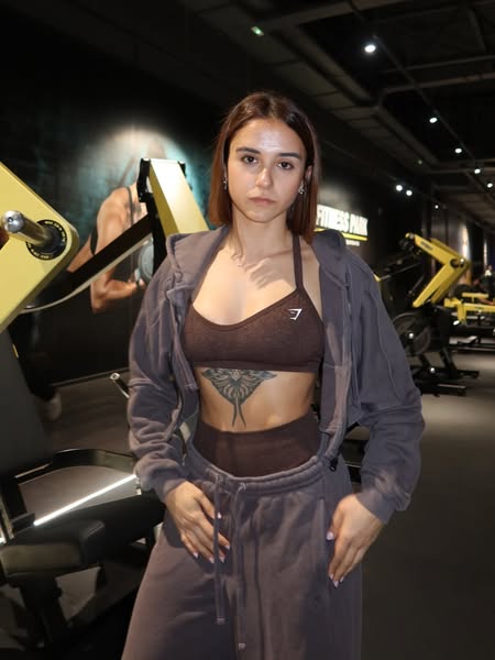 MARIA AMDR FIT ad