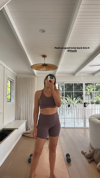 Carly McDonagh ad