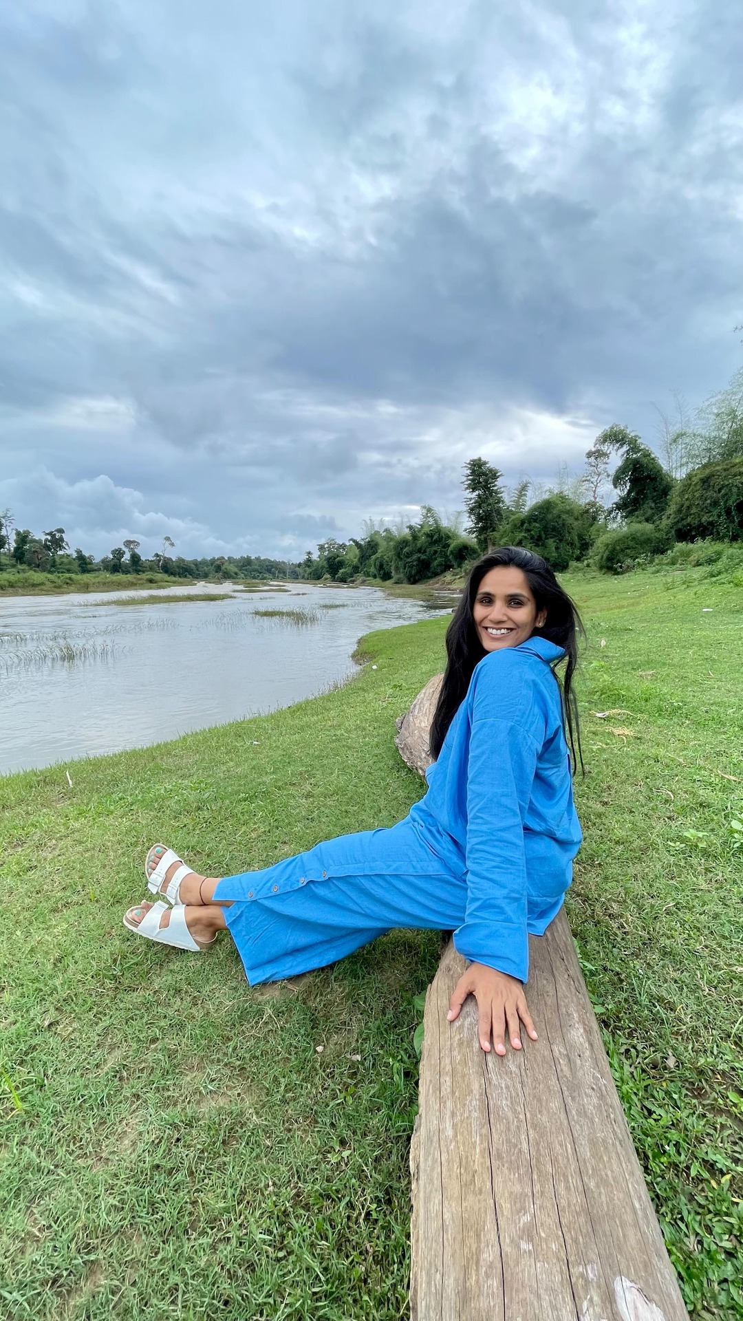 Aastha in wanderland ad