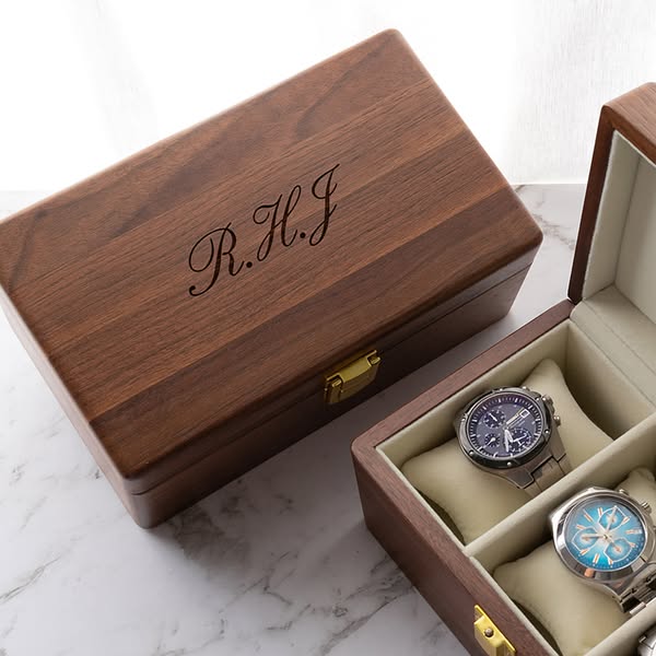Personalised Favours ad