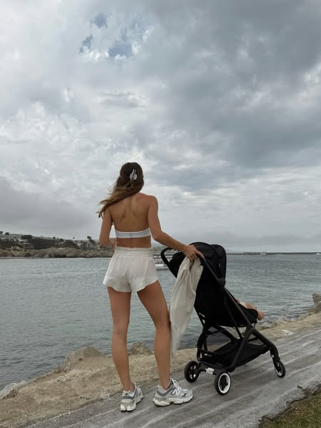 Lauren Ireland ad