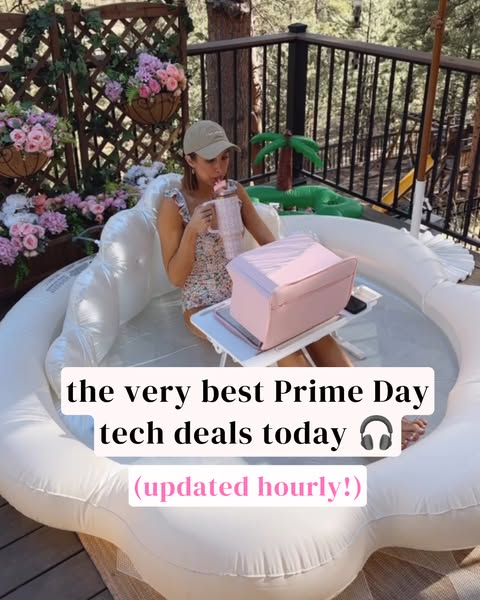 Julianna Claire ad