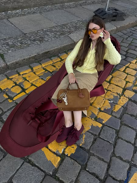 Fernanda Reads ad