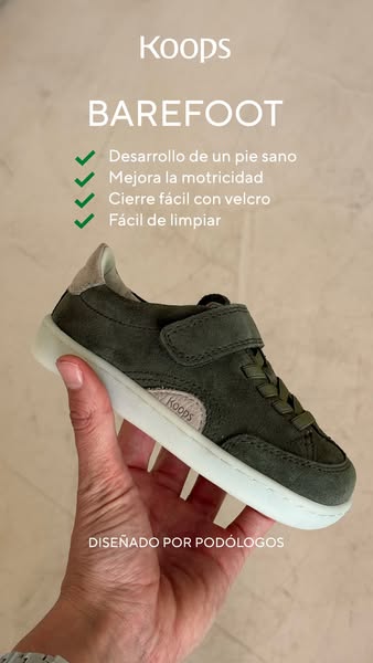 This ad for Koops shoes highlights several features and benefits of the brand's barefoot shoe design. The image show