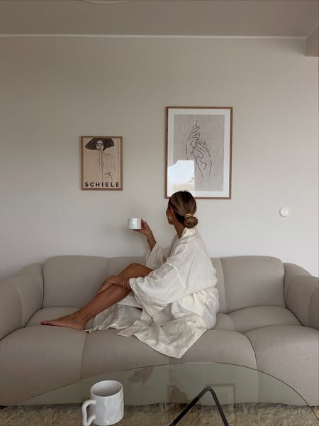Emelie Olson ad