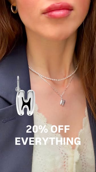 Nanda Schwarz ad