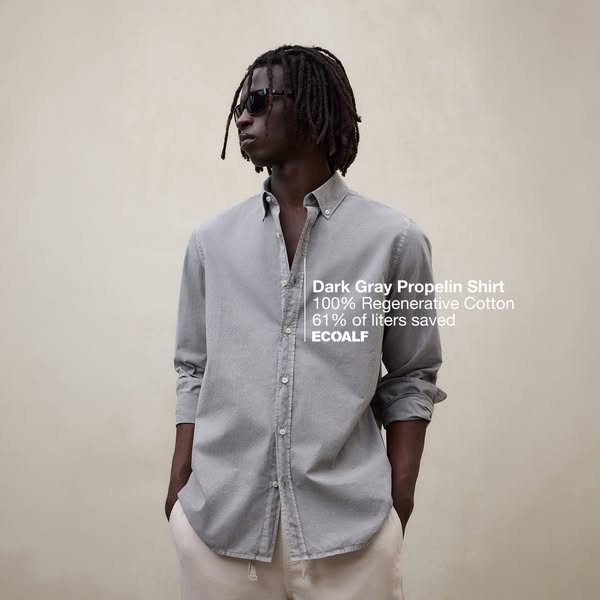 This ad features a person wearing and promoting the ECOALF Dark Gray Propelin Shirt, highlighting its sustainable featur