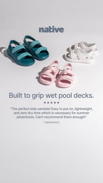 This ad showcases Native brand kids sandals in different colors. It aims to highlight the sandal's ability to grip w