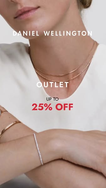 This ad by Daniel Wellington showcases jewelry, specifically necklaces and bracelets, and promotes a sale of up to 25% o