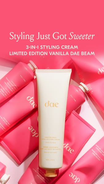 This image ad showcases the Dae 3-in-1 Styling Cream Limited Edition Vanilla Dae Beam. The ad highlights the product'