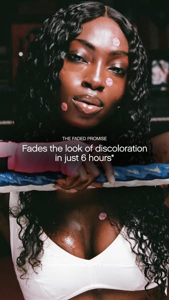 This image ad from The Faded Promise features a Black woman with a sweaty sheen after a workout, wearing hydrocolloid pa