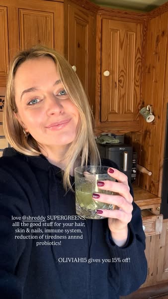 oliviaclairem ad