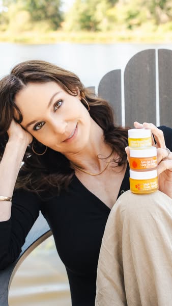 Sarah Wayne Callies ad
