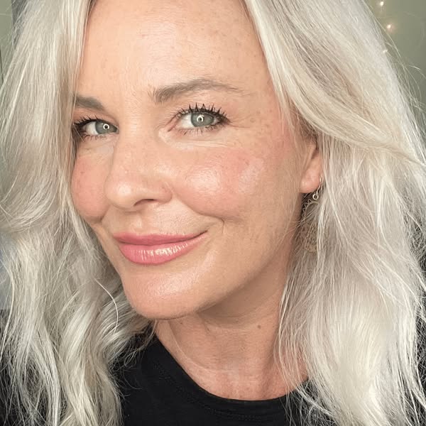 Amanda Ramsay Makeup and Beauty ad