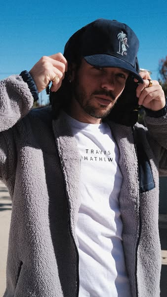 Heath Hussar ad