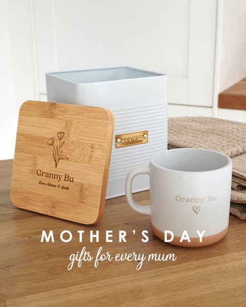 Personalised Favours ad