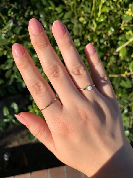 Simple & Dainty ad