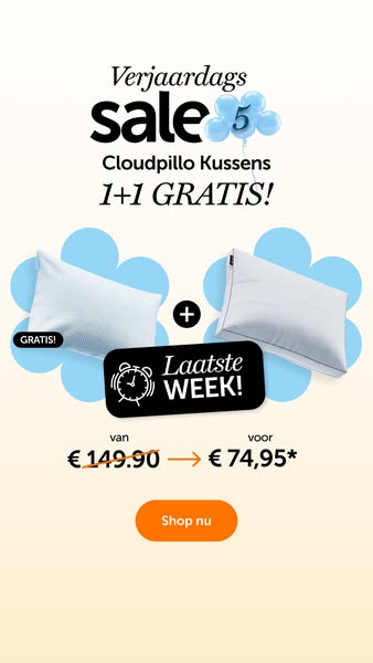This ad promotes a sale on Cloudpillo Kussens (pillows), offering a 'buy one get one free' deal for a limited ti