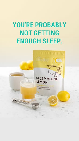 This image ad for The Fast 800 sleep blend lemon features a bright, clean, inviting photo of the product with lemons and