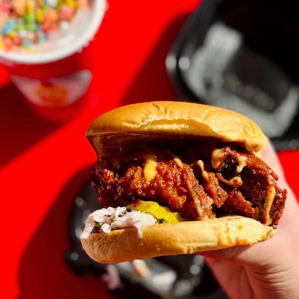 Dave’s Hot Chicken ad